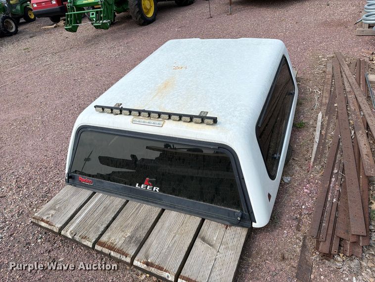 image for item FT6621 Leer pickup topper