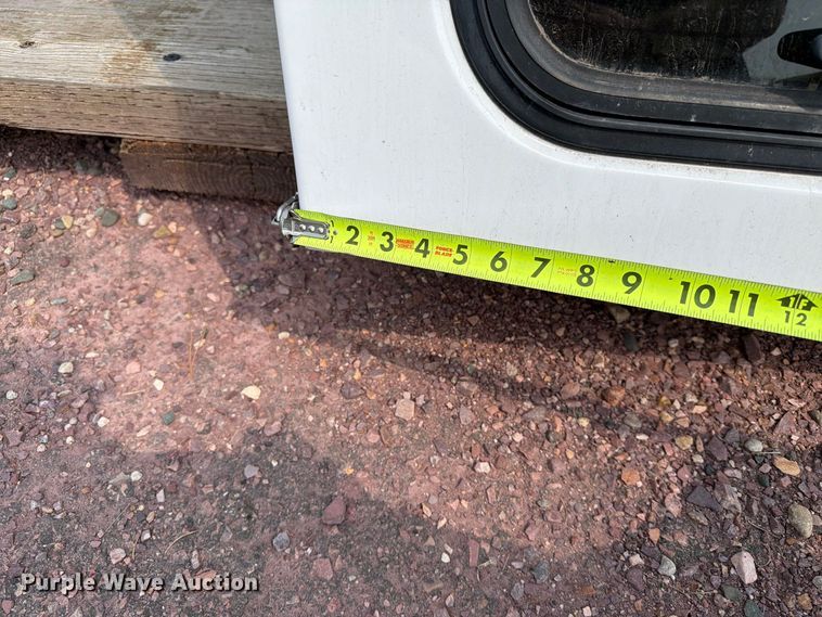 image for item FT6621 Leer pickup topper