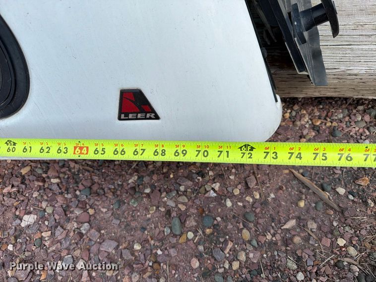 image for item FT6621 Leer pickup topper