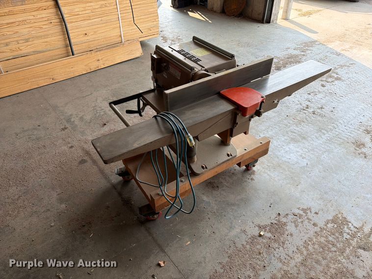 image for item FT6622 Makita 2030N jointer