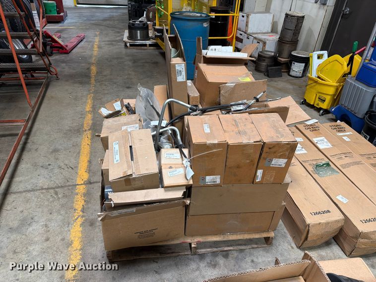 image for item FT6628 Bus parts