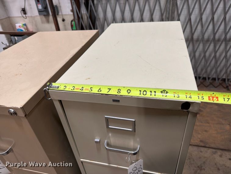 image for item FT6630 (2) filing cabinets