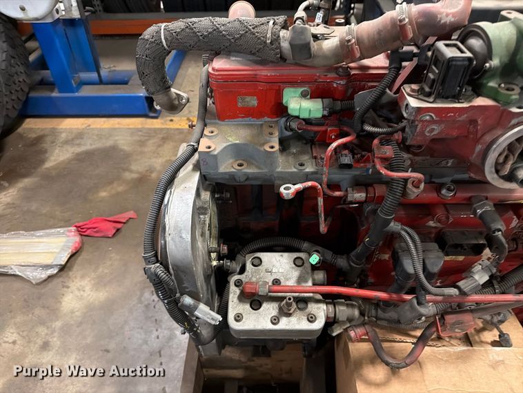 image for item FT6633 Cummins ISL engine