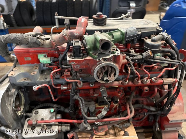 image for item FT6633 Cummins ISL engine