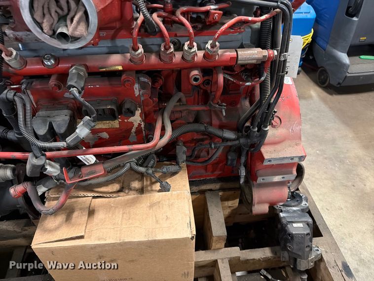 image for item FT6633 Cummins ISL engine