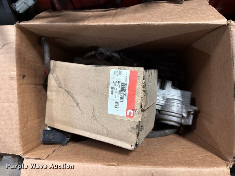 image for item FT6633 Cummins ISL engine