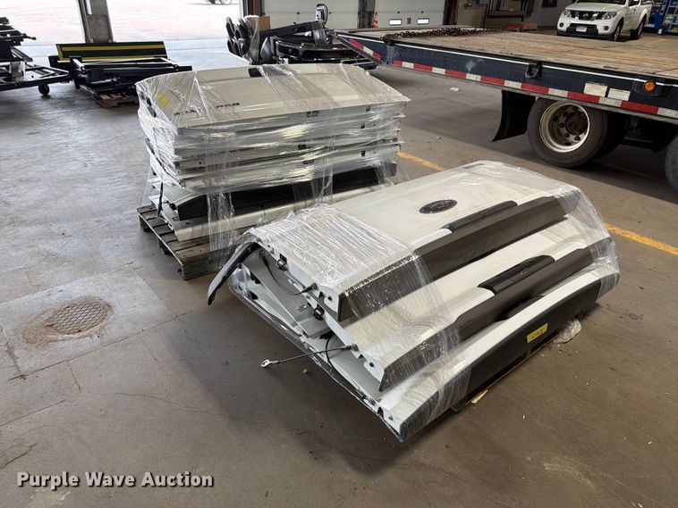 image for item FT6637 (11) tailgates