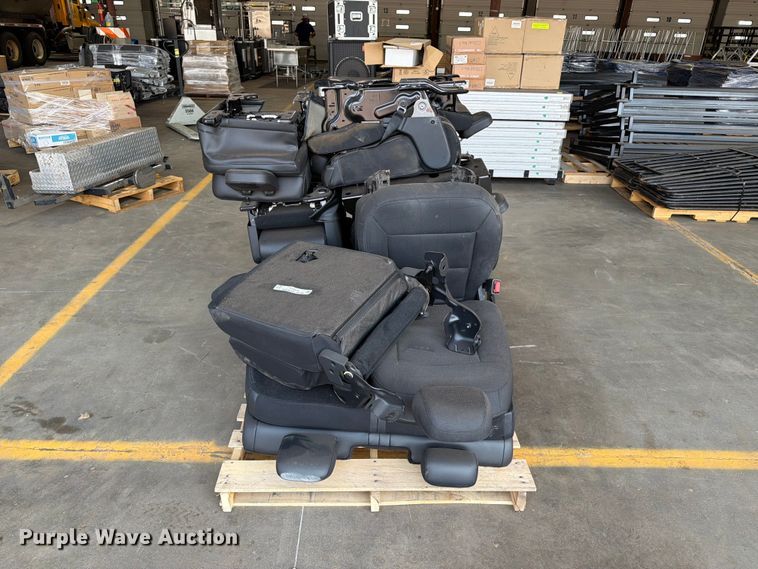 image for item FT6639 Automotive seats