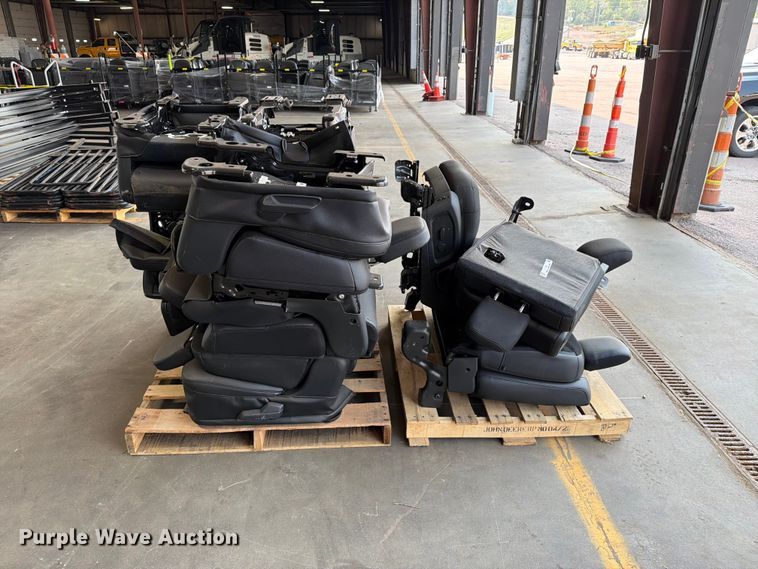 image for item FT6639 Automotive seats