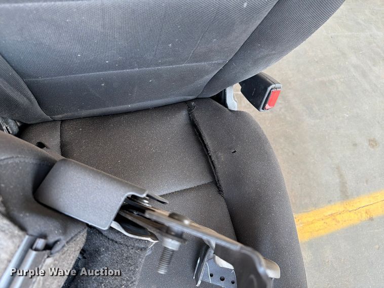 image for item FT6639 Automotive seats