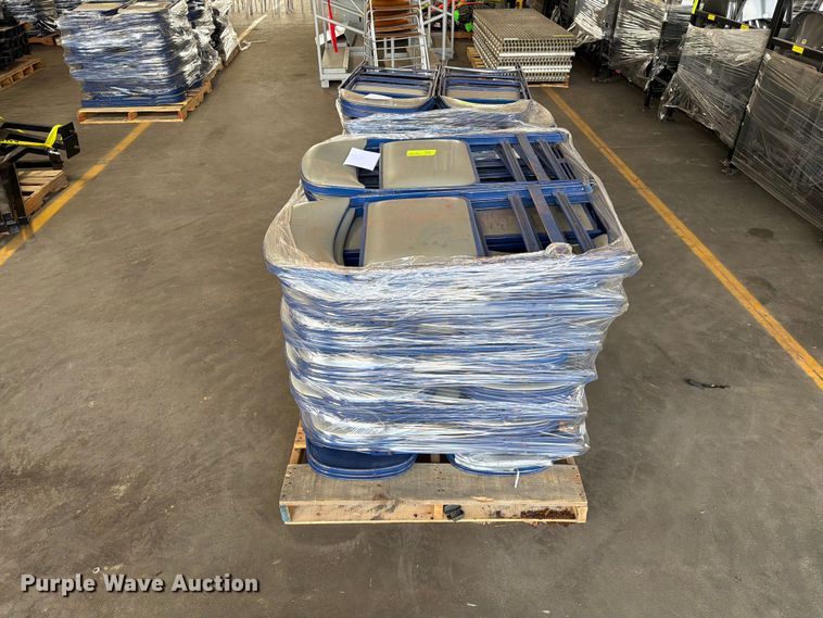 image for item FT6644 (96) folding chairs