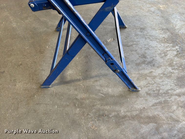 image for item FT6644 (96) folding chairs
