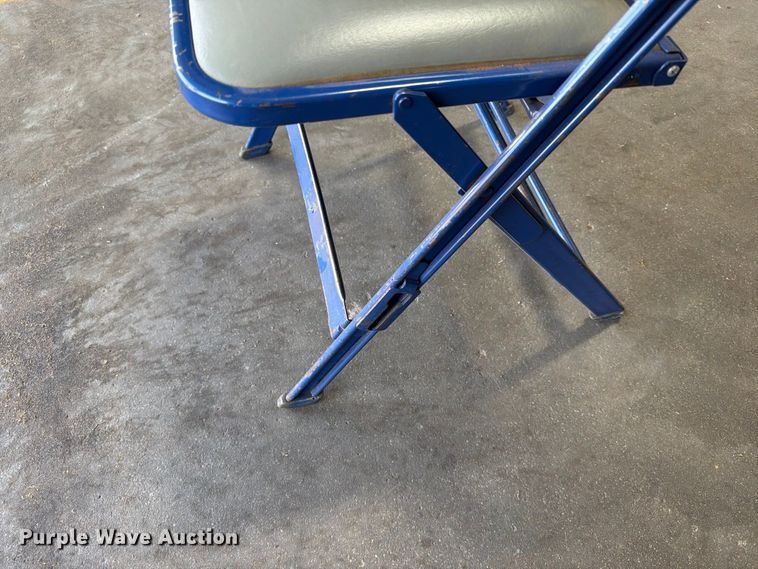 image for item FT6644 (96) folding chairs