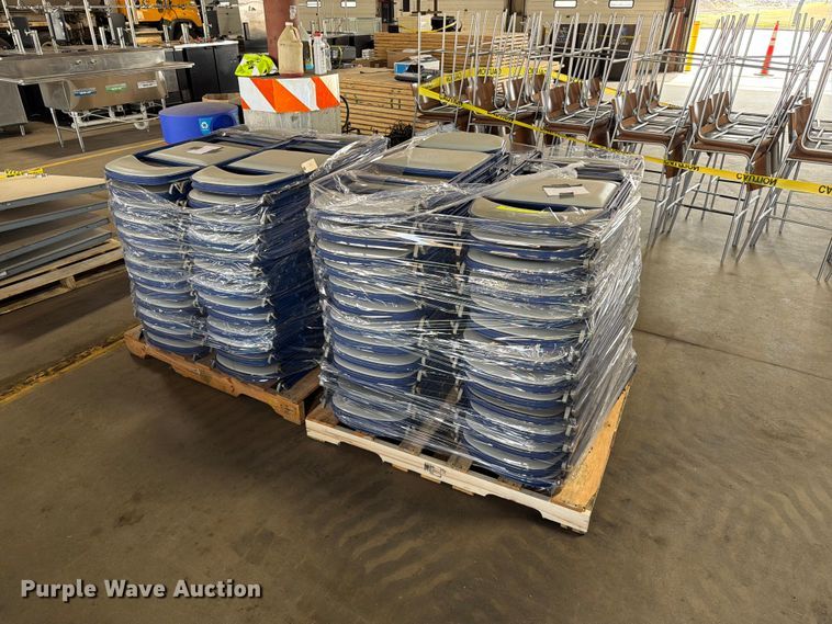 image for item FT6646 (107) folding chairs