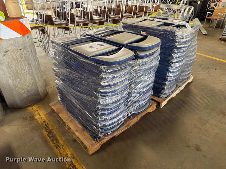 image for item FT6646 (107) folding chairs