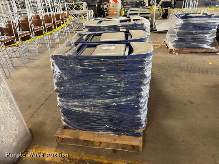 image for item FT6646 (107) folding chairs