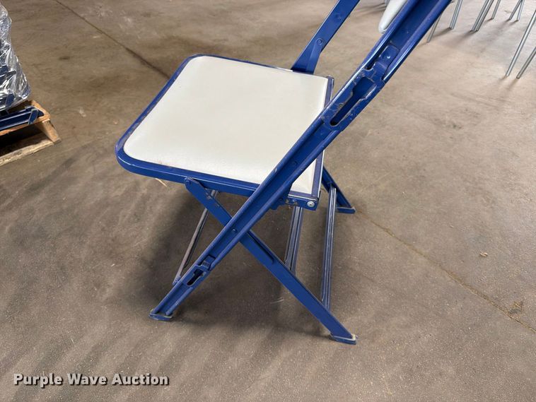 image for item FT6646 (107) folding chairs