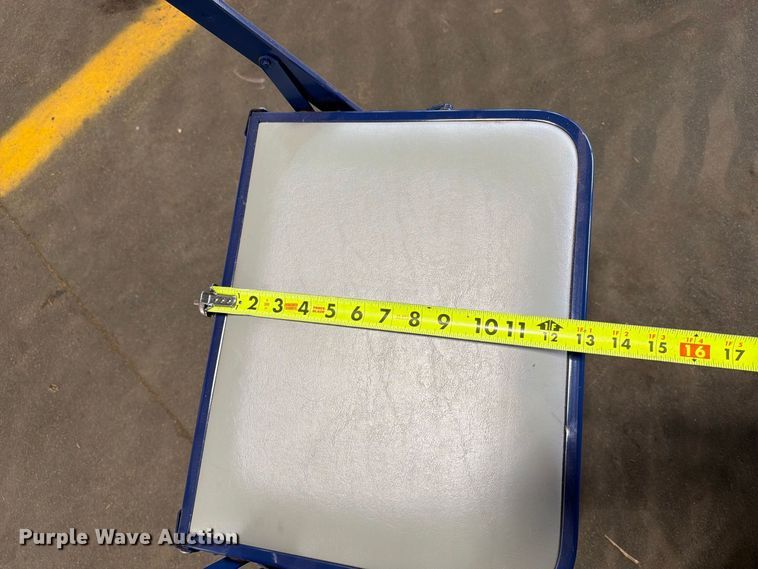 image for item FT6646 (107) folding chairs