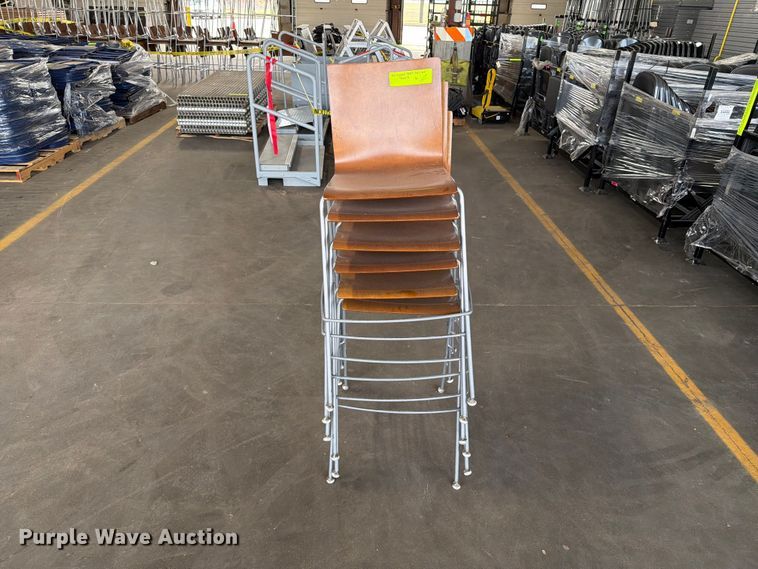image for item FT6647 (6) chairs