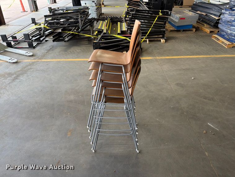 image for item FT6647 (6) chairs