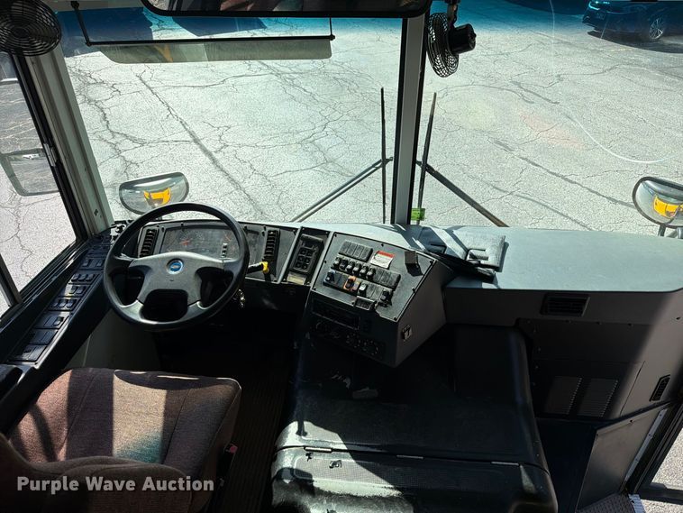 image for item FT8002 2017 Blue Bird All American school bus