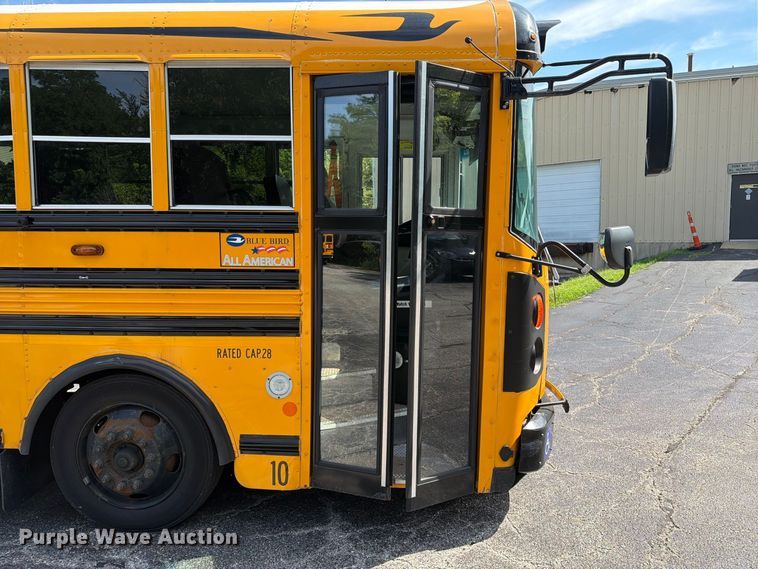 image for item FT8003 2017 Blue Bird All American school bus