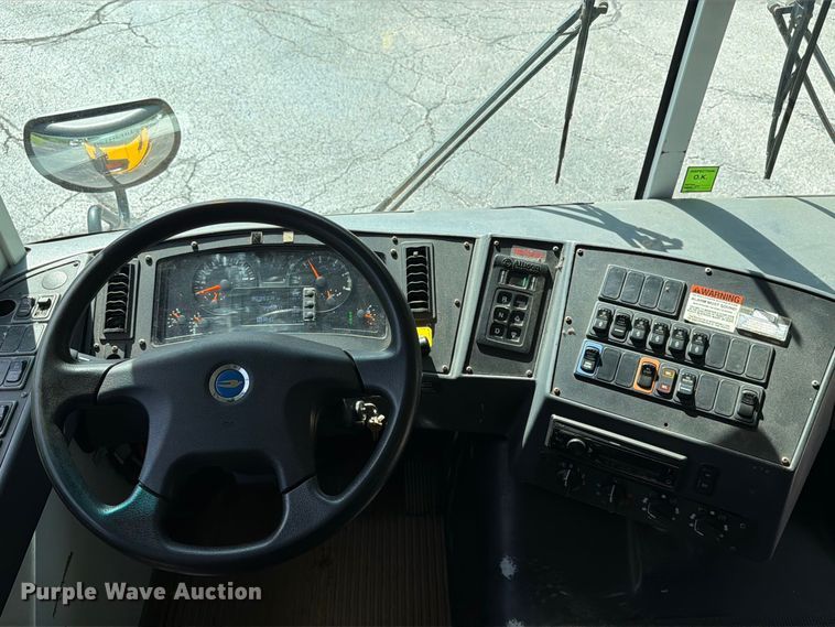 image for item FT8006 2015 Blue Bird All American school bus