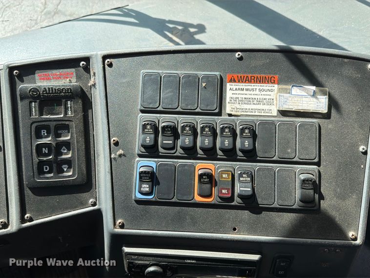 image for item FT8006 2015 Blue Bird All American school bus