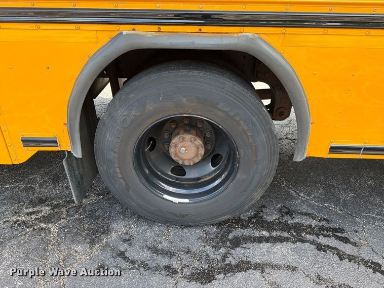 image for item FT8006 2015 Blue Bird All American school bus