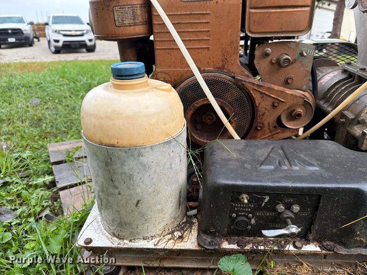 image for item FT8062 Pressure washer and bug fogger 
