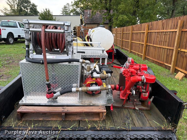 image for item FT8065 Utility vehicle fire skid