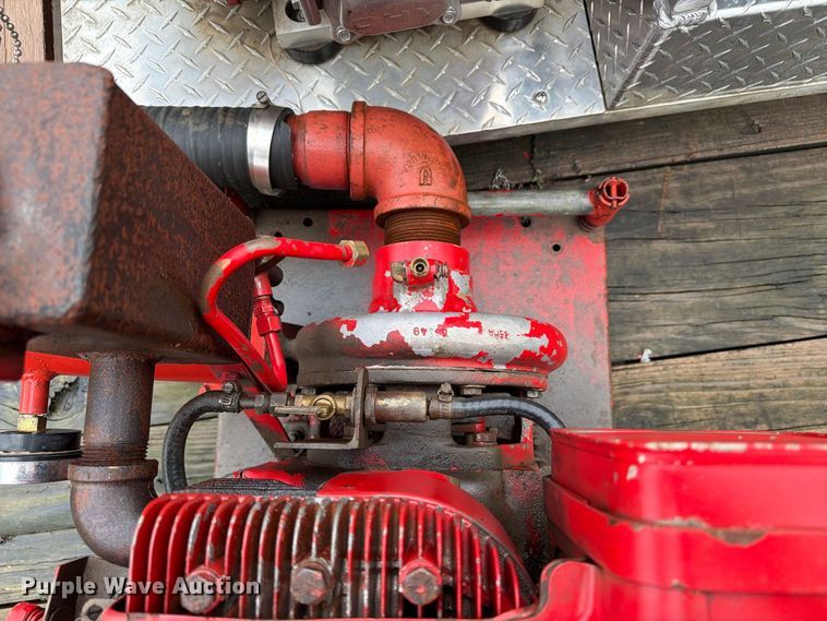 image for item FT8065 Utility vehicle fire skid