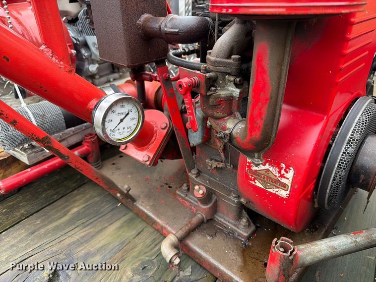 image for item FT8065 Utility vehicle fire skid