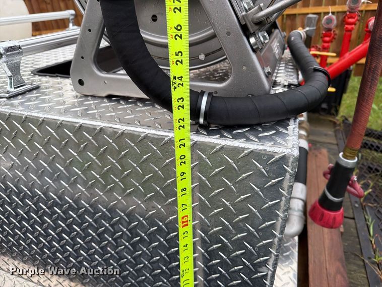 image for item FT8065 Utility vehicle fire skid