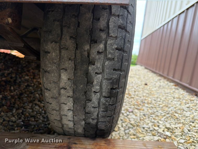 image for item FT8069 Utility Trailer