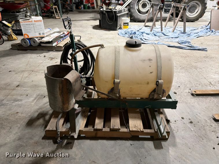 image for item FT8072 Bed mount sprayer