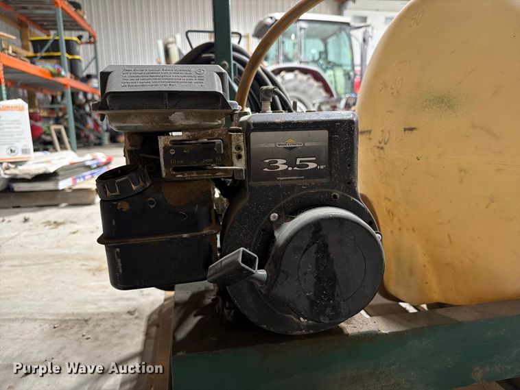 image for item FT8072 Bed mount sprayer
