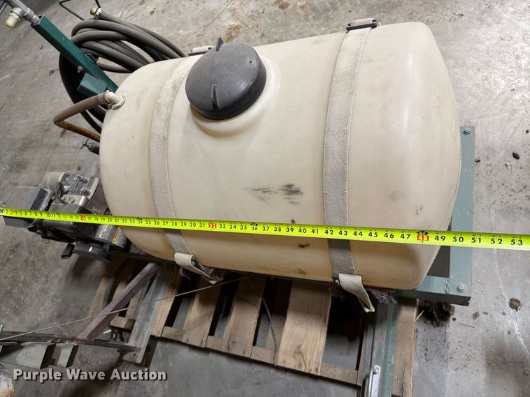 image for item FT8072 Bed mount sprayer