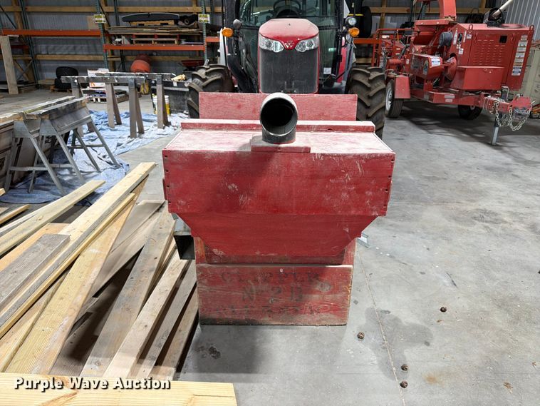 image for item FT8074 Clipper NO 2B fanning mill