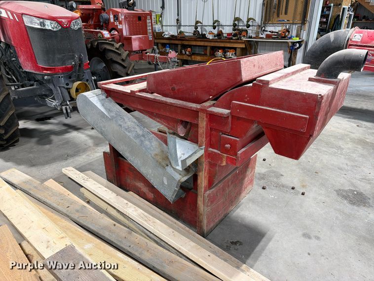 image for item FT8074 Clipper NO 2B fanning mill