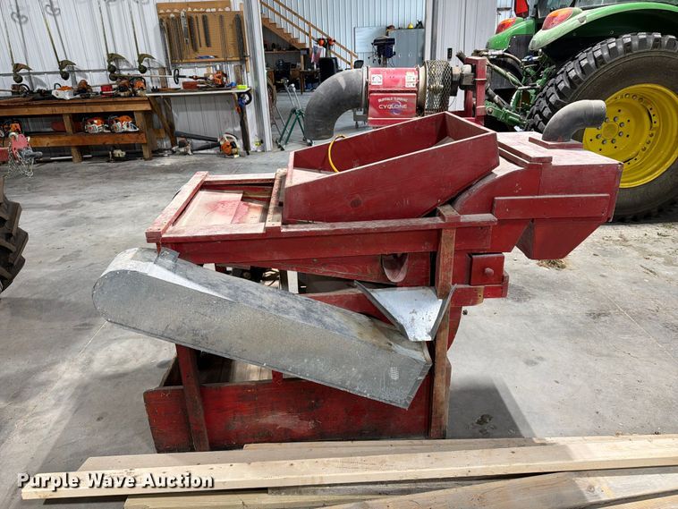 image for item FT8074 Clipper NO 2B fanning mill
