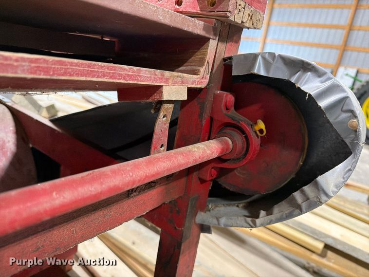 image for item FT8074 Clipper NO 2B fanning mill