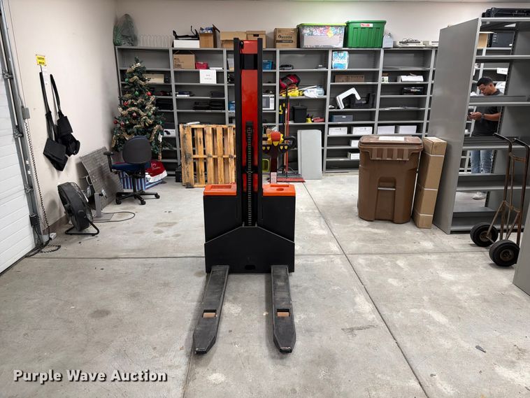image for item FU0508 2015 Presto PPS2200-62NFO-27 pallet jack