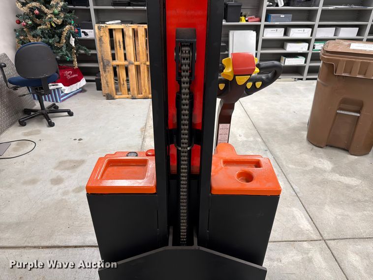 image for item FU0508 2015 Presto PPS2200-62NFO-27 pallet jack