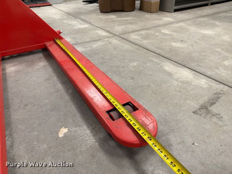 image for item FU0509 2012 Vestil Mfg. L60A pallet jack
