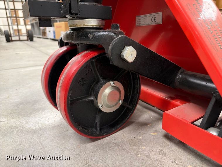 image for item FU0509 2012 Vestil Mfg. L60A pallet jack