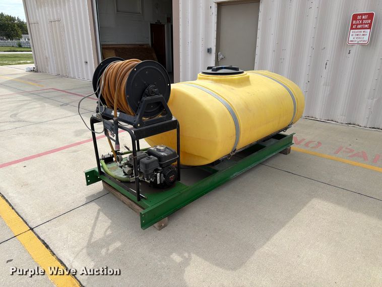 image for item FU0512 turf sprayer