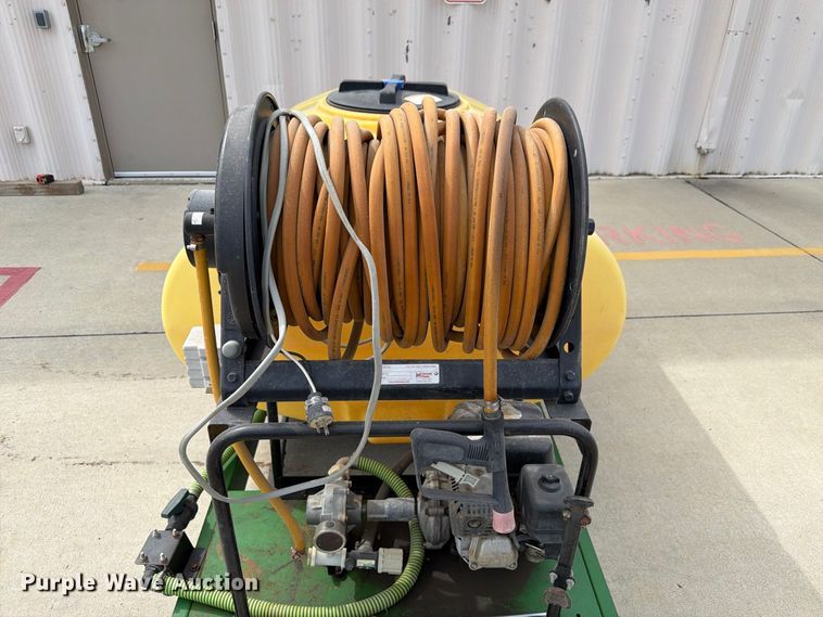 image for item FU0512 turf sprayer