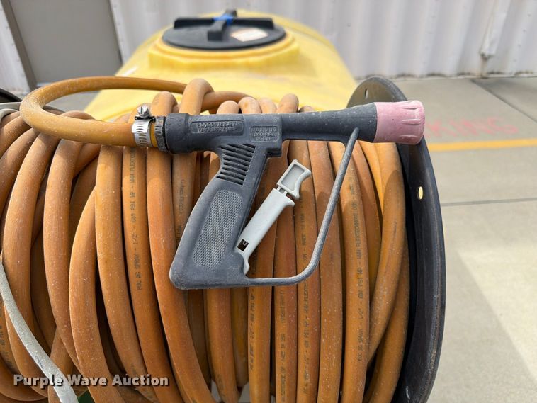 image for item FU0512 turf sprayer