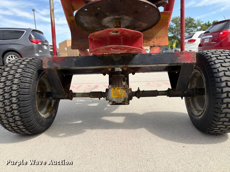 image for item FU0514 King Kutter 180 spreader